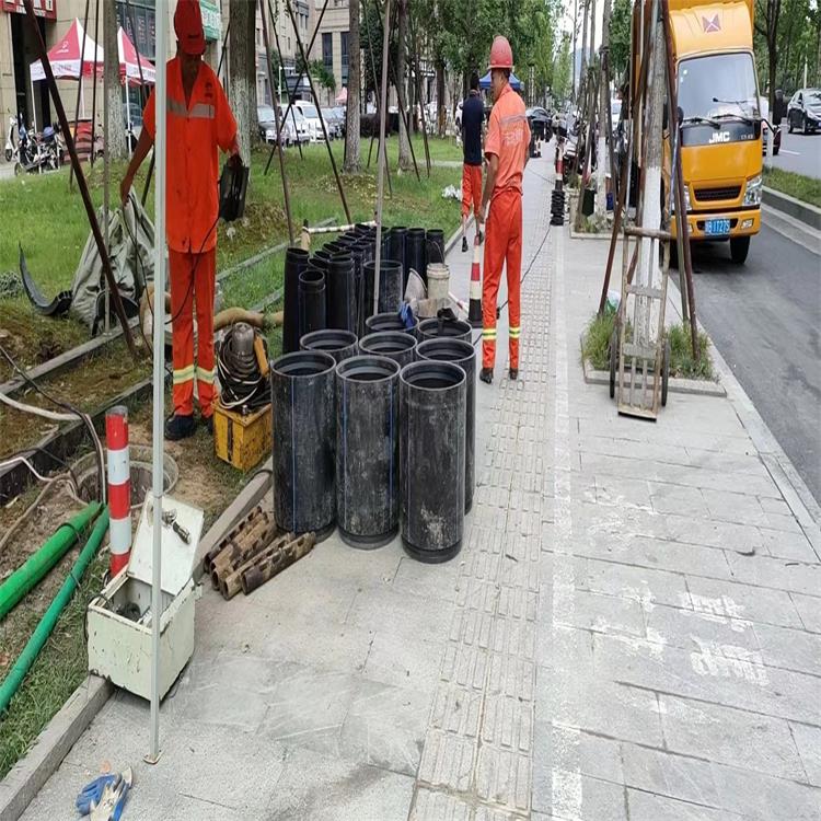 新政镇管道短管置换修复
